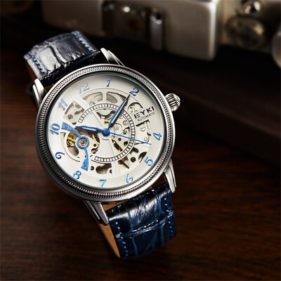 

Men's Mechanical Watch Fashion Automatic Mechanical Watch With A Strap