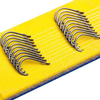 

Отшельник быстрый перерыв Ивани заколотил 9 двойных крючков линии Сигайская станция рыболовная ловля рыболовная группа рыболовные снасти