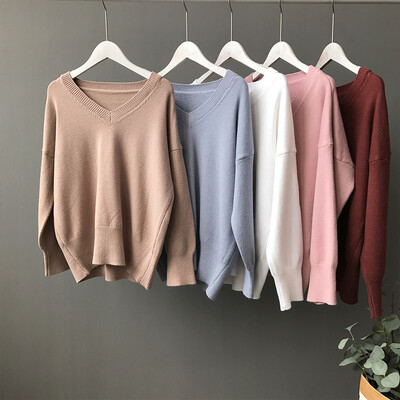 

2017 autumn and winter new college wind pure color profile loose V collar collar sweater sweater