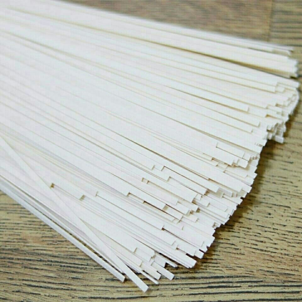 鸡蛋挂面炸酱面拌面拉面营养挂面中宽面条原味3袋每袋500克