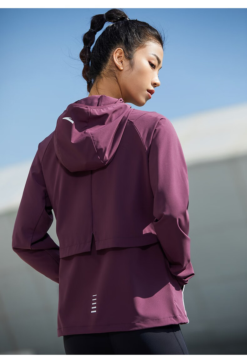 安踏外套女装运动夹克风衣女2022春季新款防风梭织连帽外套女士休闲