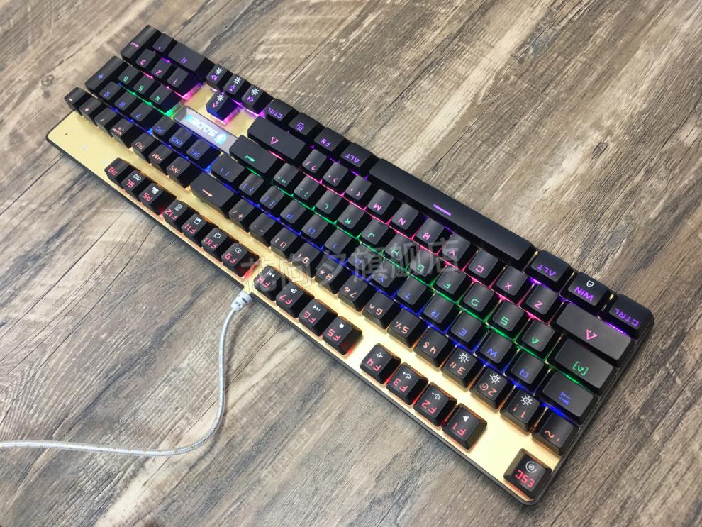 少女黑色键盘 烽影粉色彩色键帽机械键盘混光高特插拔轴黑轴茶轴红轴