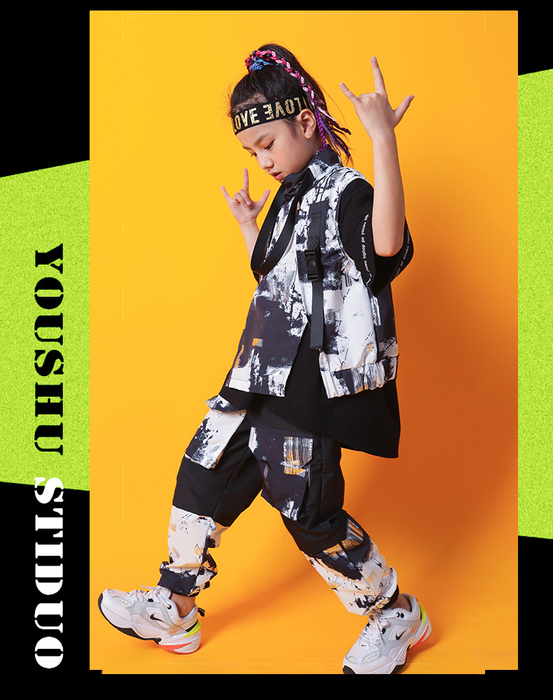 卡梵黎儿童街舞套装男童嘻哈演出服帅气短袖少儿hiphop夏季女童街舞潮