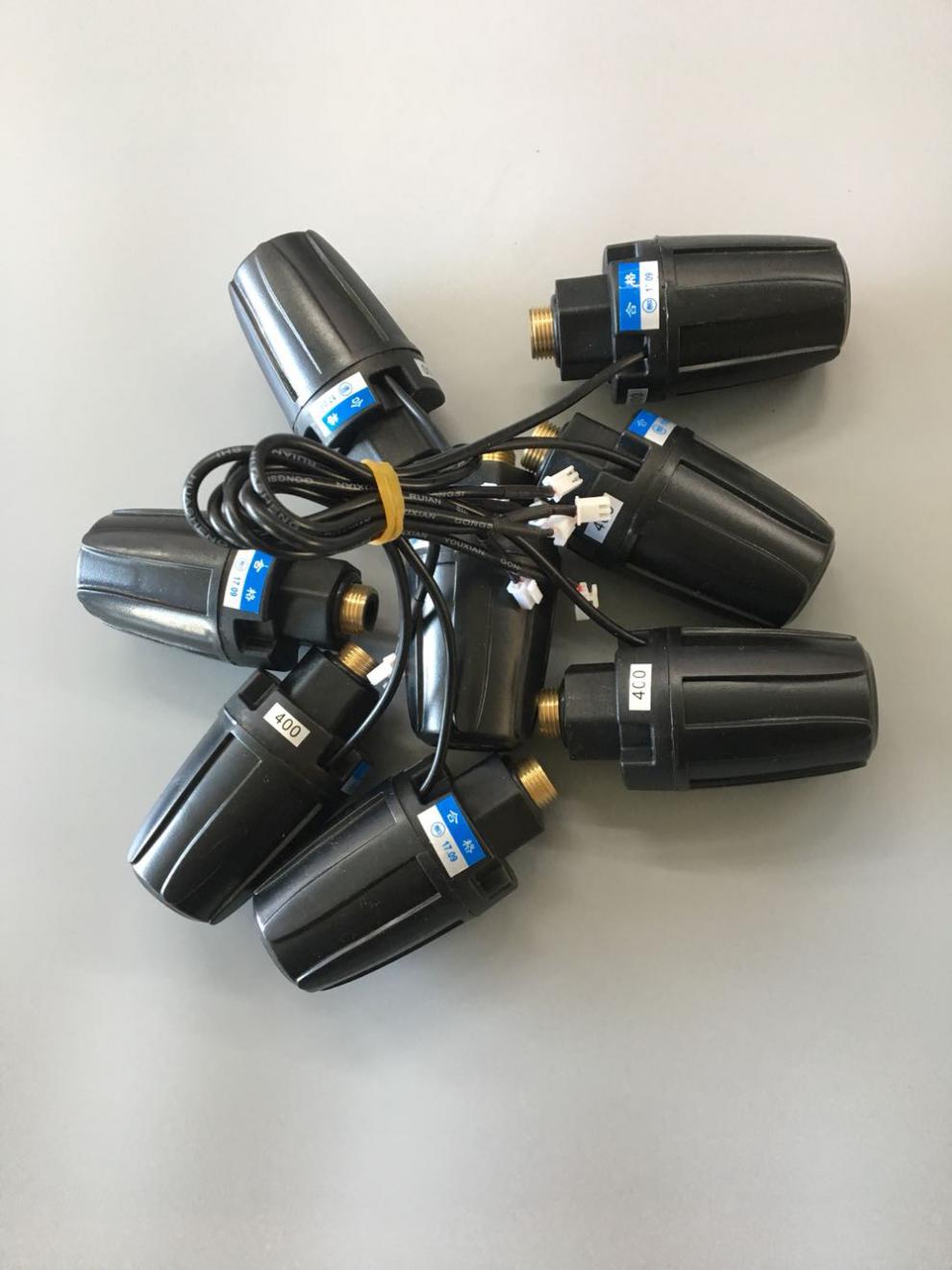 水泵可调式压力开关日井自动泵配件智能自吸泵控制器流量压力开关200w