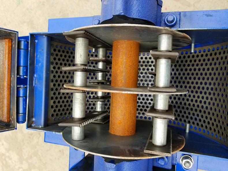 锤片式饲料粉碎机玉米干秸秆花生秧粉碎机艾绒草养殖饲料机420粉碎机