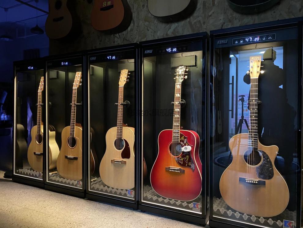 吉他恒温恒湿柜科美乐吉他除湿柜保养防潮柜智能恒湿加湿除湿电木吉他