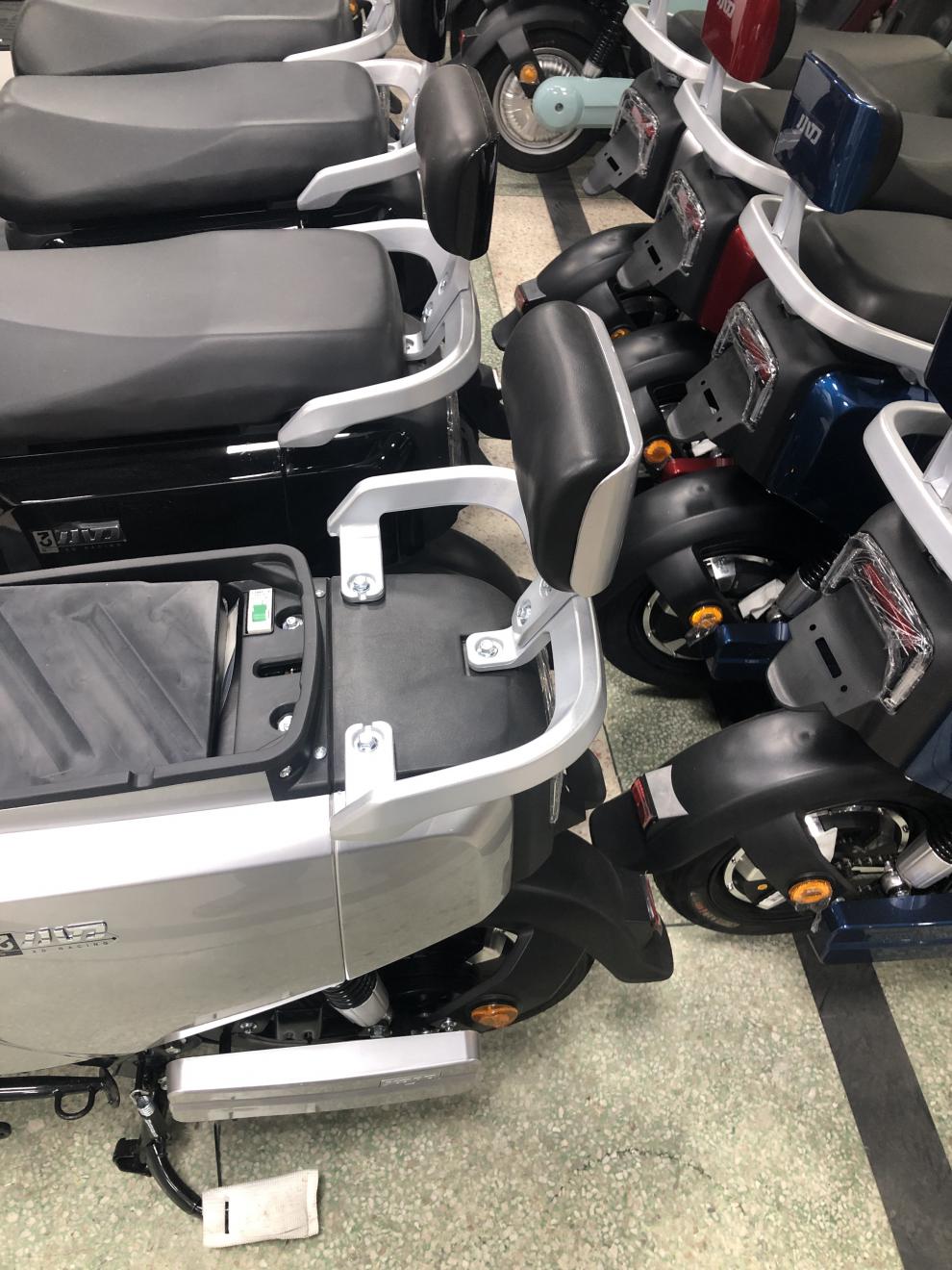 电动车后架雅小迪欧博小贝五星钻豹福星电动车后货架电动车支架尾箱架