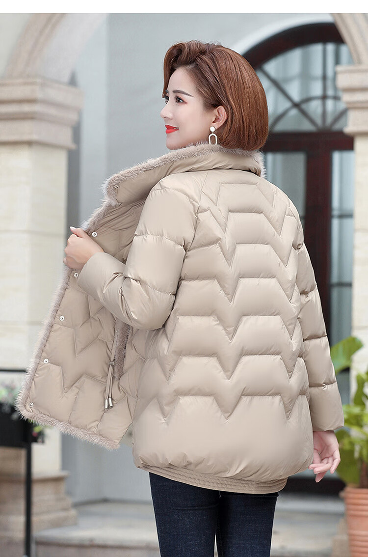 九江中老年女式羽绒服冬季中款中年妇女妈妈冬装短款洋气拼接女装白