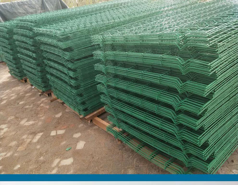 高速公路护栏网双边丝铁丝网果园栅栏户外防护隔离围网养殖围栏网mdng