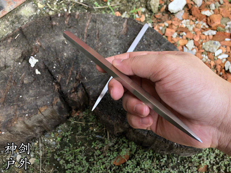 云箭飞针龙鳞钢飞针飞镖暗器飞针暗器练习香取流飞针茶针小李飞针a720