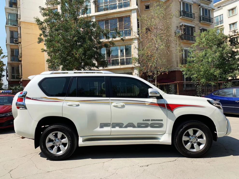 适用于19新款霸道车身彩条拉花普拉多2700装饰车贴纸4000彩贴腰线 b款