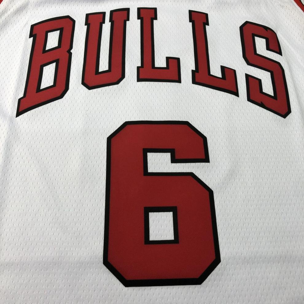 腾讯体育同款公牛队8号拉文城市版球衣球裤套装11德罗赞6卡鲁索男女