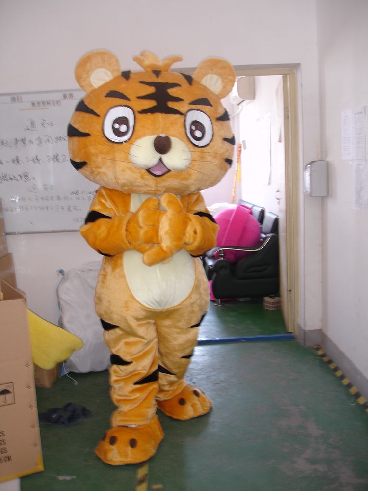 服装虎年吉祥物虎人偶服装虎王行走卡通cos头套道具玩偶功夫老虎功夫