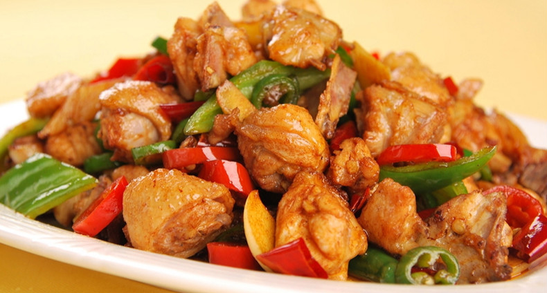 麻辣炒鸡酱大盘鸡酱料配方特色山东临沂红烧排骨酱汁商用大桶2斤1瓶店