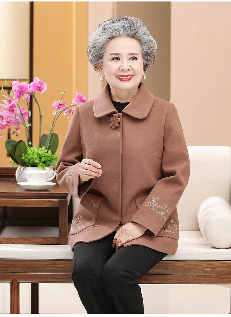 老奶奶春秋的衣服奶奶装秋外套老年人冬装女婚礼套装老人妈妈上衣服