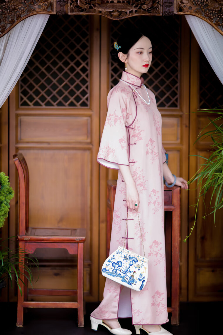 春城飞花丨2022春夏新款丨复古民国风一片式重磅真丝倒大袖旗袍女