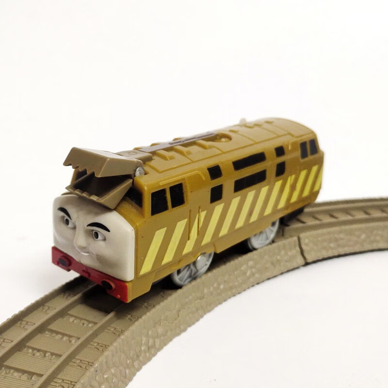 电动托马斯小火车詹姆斯高登爱德华亨利培西多款男孩玩具模型 唐纳德