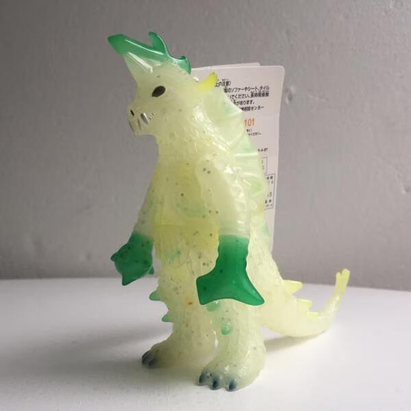 夜光奥特曼怪兽软胶人偶哥莫拉雷德王艾雷王黑暗路基艾尔 万代古墩