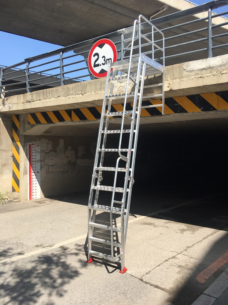 伊瑞格铝合金梯子室外上屋顶阁楼梯楼梯消防通道梯基坑爬梯多功能工程