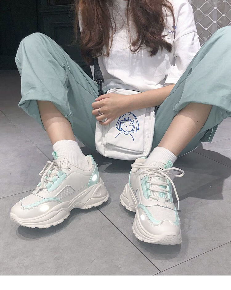 女生运动鞋跑步鞋樱花仙女粉运动老爹鞋女2022ins春季透气百搭反光网