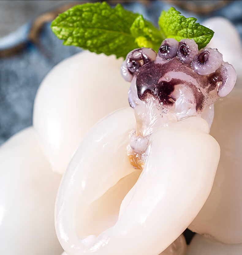 鲜活墨鱼仔冷冻海鲜水产鲜活爆头新鲜墨鱼仔去皮去内脏乌贼鱿鱼仔二三