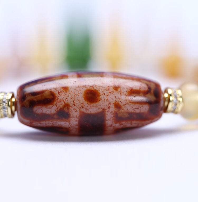 西藏老矿玛瑙龙鳞凤血火供叉子金刚杵九眼天珠手串手链