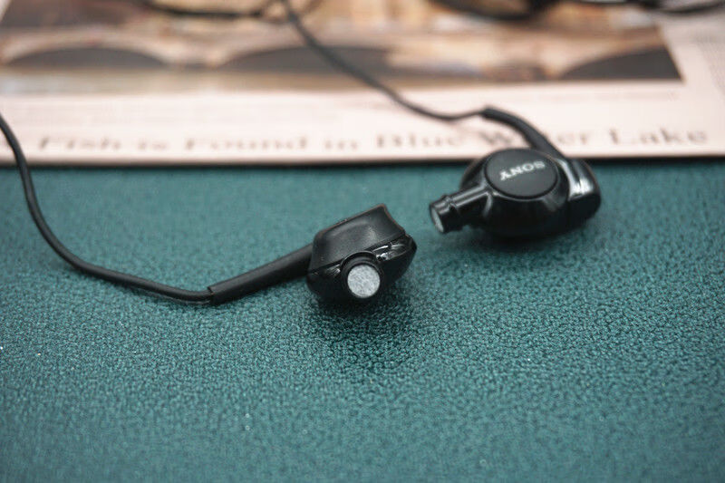 索尼(sony) 【重低音】索尼mh-ex300ap入耳式耳机有线带麦手机音乐