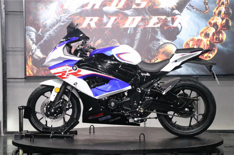 全新国产宝雕双rr摩托车大跑车地平线重型机车双缸水冷400大排量500