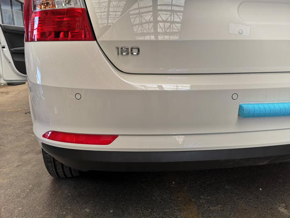 大众新桑塔纳昕锐昕动朗逸捷达浩纳晶锐polo宝来倒车雷达原厂原装 后