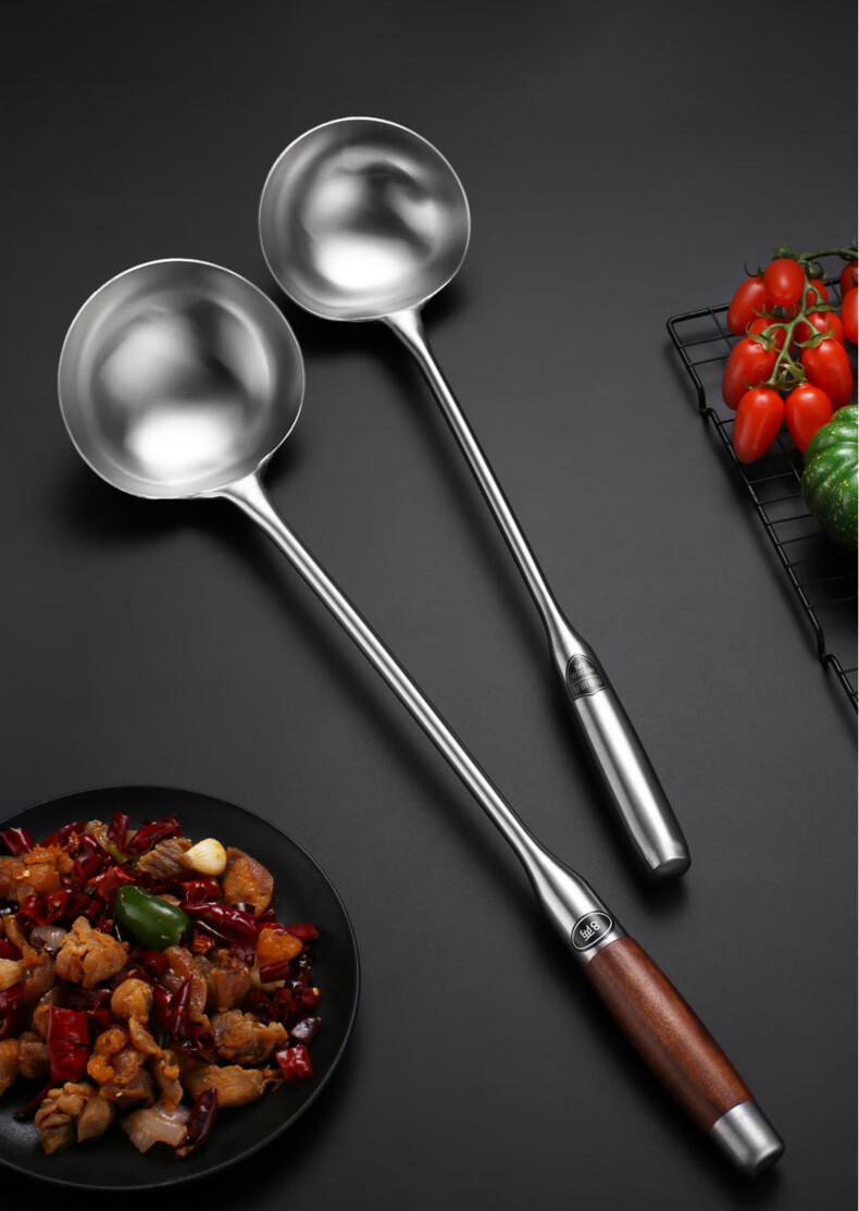 不锈钢炒勺饭店厨师商用炒菜勺子大号长柄老式汤勺木柄分菜勺10两炒勺