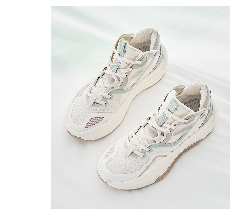 安踏女鞋 运动鞋女2022秋季情侣科技软底女子跑步休闲鞋 官方 象牙白