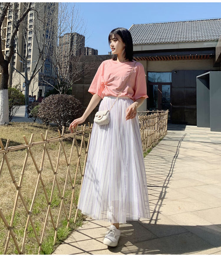 半身裙女中长款2022春夏新款高端重工银丝条纹显瘦高腰仙女裙黑色银色