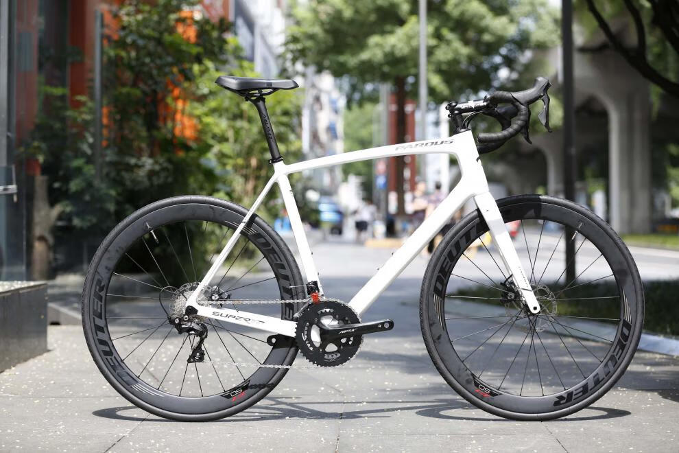 现货瑞豹super sport碳纤维超轻综合车架内走线公路车碟刹105套件