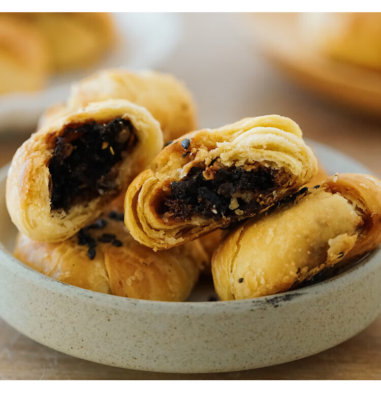 夏午三点梅菜烧饼 薄脆梅干菜扣肉小酥饼网红糕点网红零食150g 梅菜