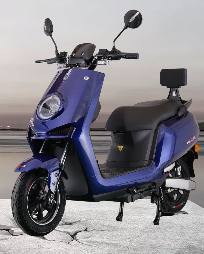 新款两轮高速电摩n9电动车72v长跑王电瓶车60v踏板车成人 红色 72v32a