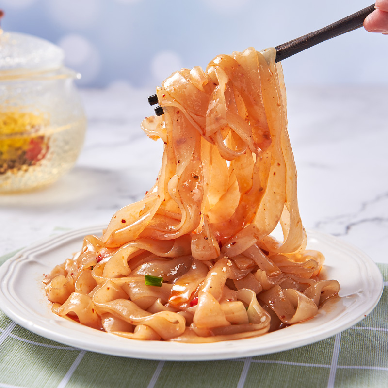 惠滋源 魔芋凉皮0脂肪代餐饱腹免煮方便速食即食低脂速食主食面 油泼