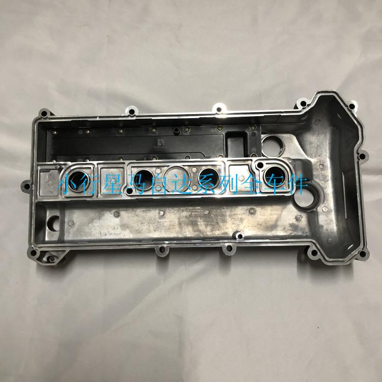 适配马自达6睿翼马自达5马3星骋m8cx-7奔腾b70气门室盖气门罩盖适用