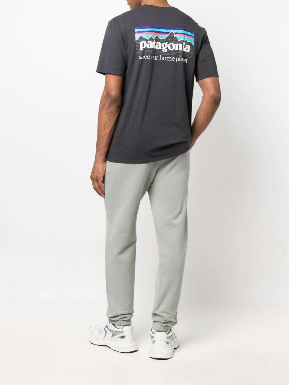 patagonia巴塔哥尼亚t恤短袖夏季 男女款 多国语言世界和平 褐色cloo