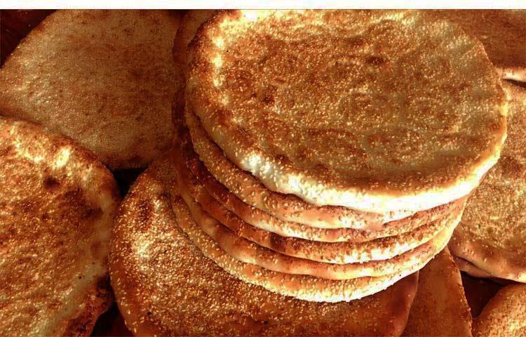 真空装正宗新疆特产馕饼清真芝麻油酥馕糕点干粮早餐点心囊饼烧饼芝麻