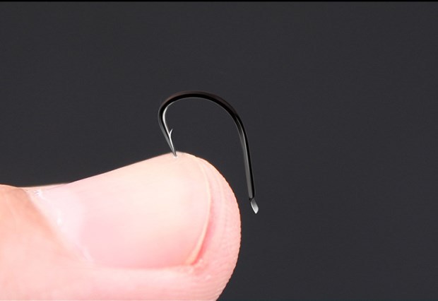 e伊豆鱼钩有倒刺无刺歪嘴钓钩散装细条小鲫鱼钩不跑鱼垂钓渔具套装音