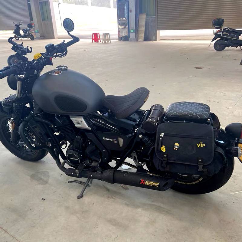 适用长江bobber400改装件保护杠保险杠长江650长江700防摔杠 黑色长江