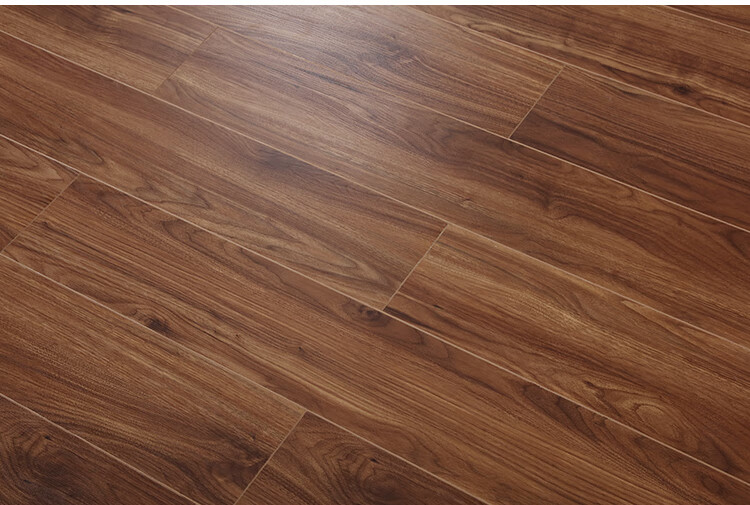 皇浩裕深咖色自然松木三层多层实木复合地板家用地暖金刚板直销环保