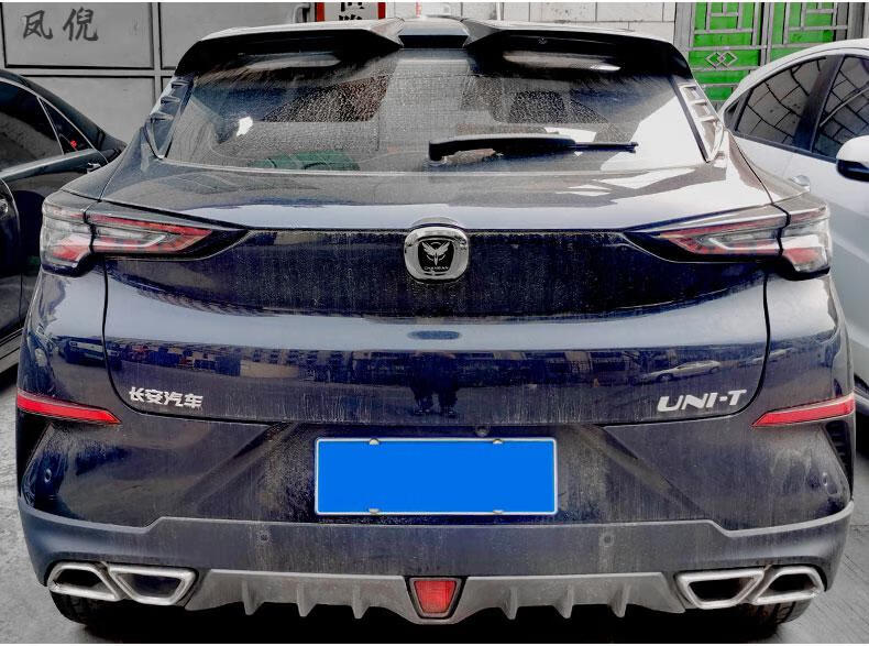 适用于2022款长安uni-v车标车贴改装uni一v/k/t黑化univ/unit/unik