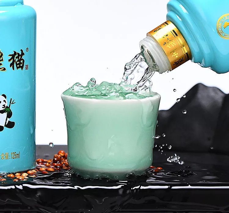 傲娇熊猫小酒贵州53度酱香型白酒试饮喝酒食酒收藏小酒版礼盒 125ml*5