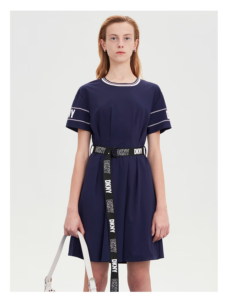 dkny唐可娜儿字母印花系带收腰弹力伞摆女式连衣裙奢侈品女装藏青色