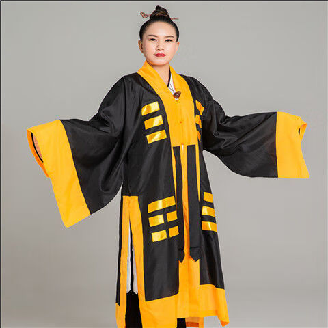 营适(yingshi)道士服装道教法器道服法衣道袍太极八卦经衣黄林正英