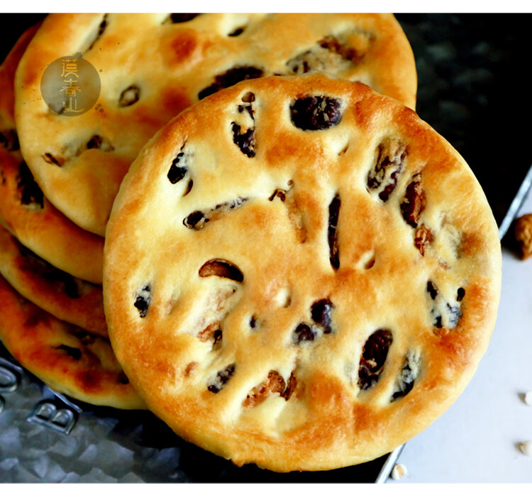新疆特产馕饼和田红枣馕5个零食特产传统糕点香脆手工早餐囊和田红枣