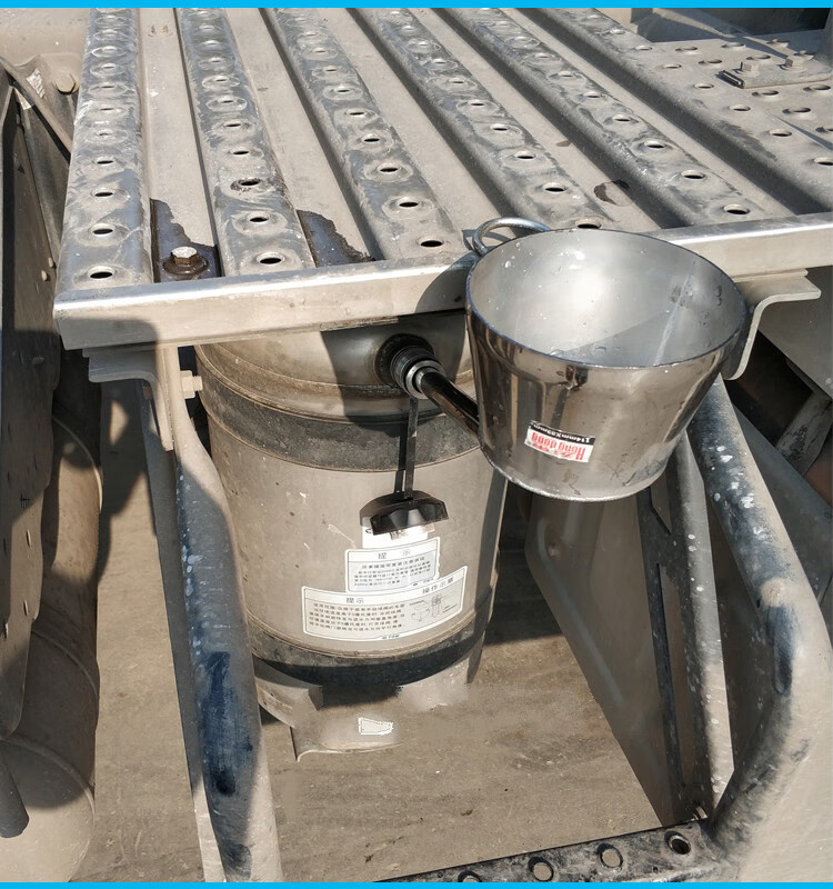 货车不锈钢快速尿素神器导流管便捷工具解放j6p挂车尿素漏斗30cm长1个