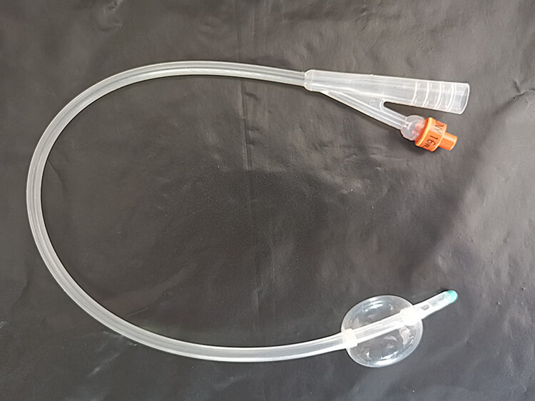 大连库利艾特纯硅胶导尿管老人用病人尿管双腔导尿管三腔肾盂球囊