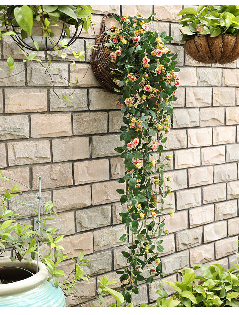 洗手间墙壁挂花仿真仿真野玫瑰壁挂假花藤条客厅走廊